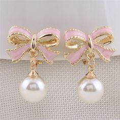 Fashion Earrings- New Design Enamel Bowknot Shape Clip on Earrings Without Piercing for Girls Simulated Pearl No Hole Ear ClipModel Number:32807653699 Material:zinc alloy+simulated pearl +enamel Size:approx1.02*0.79inches/2.6*2cm Weight:8g/0.28oz package included:1pair*clip earrings No allergy,No fade,resistant against ,easy to protect ,high quality metal type Plakat Design Inspiration, Earrings Without Piercing, Preppy Jewelry, Jewelry Accessories Ideas, Dope Jewelry, Girly Accessories, Classy Jewelry, Jewelry Essentials