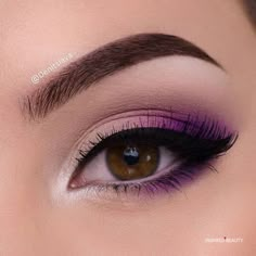 Makeup Eyeglasses, Make Up Designs, Drag Make-up, Eye Makeup Images, Purple Eye Makeup, Eye Makeup Pictures, Purple Makeup, Beautiful Eye Makeup, Makijaż Smokey Eye