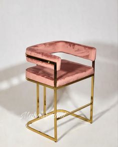 صندلی اپنی فلزی|pink bar stool| صندلی اپن صورتی | صندلی اپن پایه طلایی Luxury Bar Design, Living Room Display Cabinet, Modern Furniture Design Living Rooms, House Styling Interior, Sofa Couch Design, Welded Furniture, Metal Outdoor Furniture, Elegant Living Room Decor