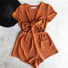 reverse - selena romper - rust Orange Romper, Junior Fashion, On The Floor, Fashion Mode, Style Outfits, Spring Summer Outfits, Outfits Casuales, The Floor, American Apparel