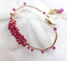 Beading Inspiration, Pink Ruby, Jewellery Sketches, Jewellery Inspiration, Beads Bracelet Design, Raspberry Pink, Dainty Bracelets, Beaded Accessories