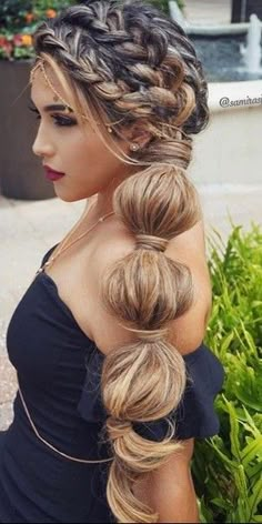 Matric Farewell Hairstyles Long Hair, Intricate Hairstyles, Plus Zise, Up Dos For Prom, Hair Mistakes, Up Dos, Burgundy Hair