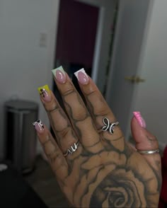 Unusual Nail Designs, Duck Nails, Colored Acrylic Nails, French Tip Acrylic Nails, Short Square Acrylic Nails, Long Acrylic Nails Coffin, Exotic Nails, Acrylic Nails Coffin Pink, Cartoons Movies