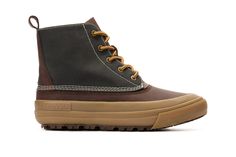 The most comfortable winter boot you’ve ever met. Equipped with a Vibram outsole and cushy insole for trail-ready traction and comfort for your daily commute. Outdoor Boots, Size Chart For Kids, Leather Pulls, Womens Size Chart, Contrast Stitch, Leather Working, Winter Boots, Winter Boot, Custom Fit