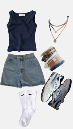 Outfit Collage, Mood Board Fashion, Warm Outfits, Cute Simple Outfits, Really Cute Outfits, Summer Fashion Outfits, Casual Style Outfits, Lookbook Outfits, Retro Outfits