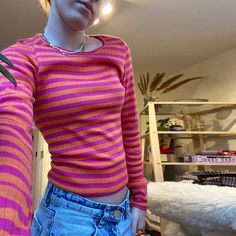 Dourbesty y2k Grunge Crop Tops Women Fall Vintage Striped Print Round Neck Long Sleeve T Shirt 90s Y2k Crop Top, Vintage Preppy, Emma Chamberlain, Stripe Outfits, Top Streetwear, Crop Top Outfits, Collars For Women, Striped Sleeve, Knitted Tshirt