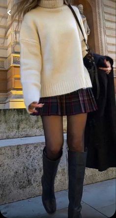 Chique Outfit, Skandinavian Fashion, Chique Outfits, Looks Street Style, Blair Waldorf, Plaid Skirt