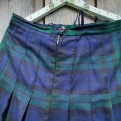 Vintage Checker Skirt gingham skirts women  Golf Tartan High Waist Clothing for woman Festival Clothes  Size L/XL Fabric: 100% wool, 100% Viscose     Blue Red Black Plaid Measurements : Waist: 32", 81cm Hips: 44", 112 cm Length: 28, 71 cm 90s VintageChecker SkirtWool gingham skirtswomen Golf TartanHigh WaistClothing for womansFestival ClothesSize XLGreen,Blue, Black Plaidold schoolBack to SchoolRustic style Blue Tartan Skirt Outfit, High Waist Plaid Pleated Skirt, Plaid Cotton Skirt For School, School Plaid Cotton Skirt, Plaid Skirt For School, Plaid Bottoms For School In Fall, Cotton Plaid Skirt For School, Plaid Lined Mini Skirt For School, Pleated Plaid Cotton Skort