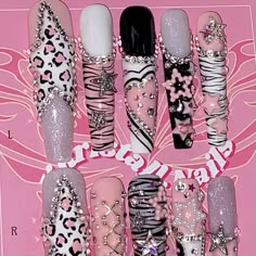 Long Gyaru Nails, Mc Bling Nails, Scene Nails Emo, 2000s Nail Designs, Cute Y2k Nails, Trashy Y2k Nails, Pink Y2k Nails, Trashy Nails, Mcbling Nails