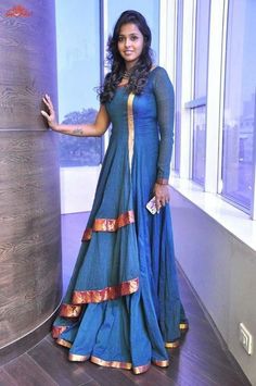 Dresses From Saree, Dresses From Old Sarees, Anarkali Dresses, Long Gown Design, Anarkali Dress Pattern, Sari Dress, Saree Gown, Long Gown Dress, Long Dress Design