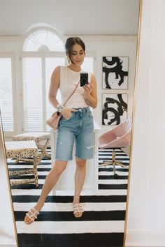 What to Wear Bermuda Shorts With - Uptown with Elly Brown Bermuda Shorts Outfit Summer, How To Style Espadrilles, Bermuda Shorts Outfit Street Styles, How To Wear Bermuda Shorts, How To Style Bermuda Shorts, Style Bermuda Shorts, Summer Chic Outfit, Bermuda Shorts Outfit