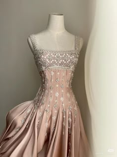 Bejeweled Dress Gowns, Diamond Dress, Prom Dress Inspiration, Looks Style, Beaded Dress