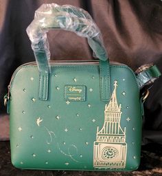 new with tags never been used Rare Loungefly Bags, Lounge Fly, Disney Purses, Disney Bags Backpacks, Green Dome, Pretty Purses, Bag Painting, Summer Bod, Novelty Purses