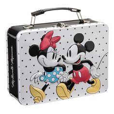 Whether it's holding lunch or storing gear, Vandor's Disney Mickey and Minnie Large Tin Tote is sure to please. It features a collapsible plastic handle and metal latch closure. A must for the collector. Tin tote measures 9 x 3.5 x 7.5 inches. Making retro cool since 1957, legends live on at Vandor - suppliers of hip and functional products for fans of all ages. Casa Disney, Mickey Mouse Kitchen, Minnie Y Mickey Mouse, Embossed Graphics, Tin Lunch Boxes, Vintage Lunch Boxes, Mickey Y Minnie, Mickey And Minnie Mouse, Metal Lunch Box