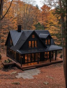 Cabin Barndominium, Black Cabin, Black Houses, Paint Color Ideas, Black Farmhouse, Barn Style House Plans, A Frame House Plans, Dark House, Dream Life House