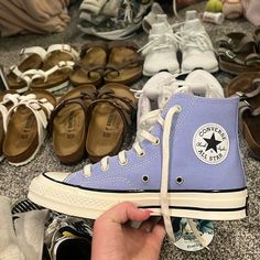 Brand New Purple Converse Only Worn Once For A Homecoming Court Dance. Light Purple Converse, Black Hightop Converse, White Leather Converse, Cute Converse Shoes, Homecoming Court, White Casual Sneakers, Purple Converse, Cute Converse, Black High Top Converse