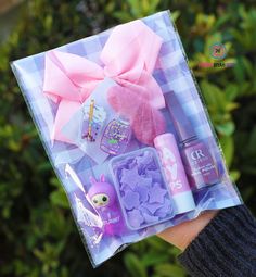 https://www.facebook.com/pembesiyahmor Diy Pouch Bag, Small Business Ideas Diy, Bachelorette Party Essentials, Indian Wedding Decorations Receptions, Balloon Bouquet Diy, Show Da Luna, Birthday Goodie Bags, Birthday Souvenir, Cute Birthday Pictures