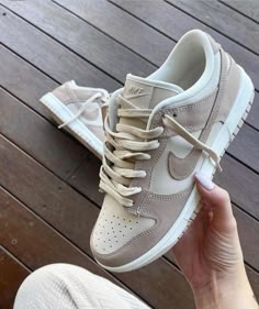 Nike Dunk Low SE Sandrift W l Womens Shoes Pretty Sneakers, Preppy Shoes, Fresh Shoes, Cute Sneakers, Cute Nike Shoes