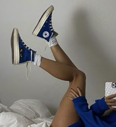 Converse Aesthetic Outfit, Dark Blue Converse, Blue Converse Outfit, Converse Azul, Converse Bleu, Royal Blue Converse, Indy Ivers, Light Blue Converse, Parker Aesthetic