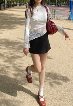 Sweaters To Wear With Skirts, T Shirt Skirt Outfit Casual, Red Top With Skirt Outfit, Red Maryjanes Shoes Outfit, Cute Monochrome Outfits, Red And White Outfit Casual Street Style, Mary Janes Street Style, Skirt With Flats Outfit, Romantic Elegant Outfit