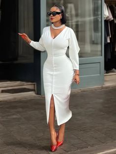 White dress White Dress Classy, Simple Elegant Dresses, Ankara Dress Designs, Wedding Moodboard, Best African Dresses, Lace Gown Styles, White Gown