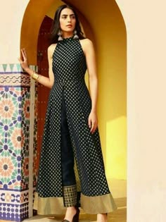 Skirt Hijab Outfit, Vestidos Para Baby Shower, Orang India, Tunics For Women, Gaun Fashion, Long Kurti Designs, Salwar Kamiz, Kurti Designs Party Wear