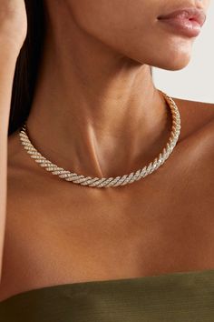 DAVID YURMAN Pavéflex 18-karat gold diamond necklace | NET-A-PORTER Beautiful Wedding Ring Sets, David Yurman Necklace, The Bling Ring, New York City Skyline, Jewelry Design Drawing, Diamond Jewelry Necklace, Wear Necklaces, Gold Statement Necklace, Gold Diamond Necklace