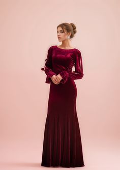 Sheath Velvet Prom Dress with Ruffled Open Long Sleeves and Hollow Back Velvet Dress Sleeve Design, Velvet Gown Design, Long Velvet Dress, Luxury Robes, Velvet Dress Long, Velvet Dress Designs, Velvet Prom Dress, Velvet Bridesmaid Dresses, Long Sleeve Velvet Dress