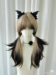 Cute Female Hairstyles, Soft Alt Aesthetic, Spiky Pigtails, Unique Anime Hairstyles, Black Blonde Highlights, Blonde Highlights Ombre, Oc Hairstyles, Oc Hair Ideas, Soft Alt