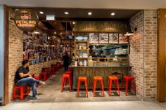 Petaling Street, Food Stall Design, Small Restaurant Design, Doner Kebab, Small Restaurant, Stall Designs, Restaurant Concept, Coffee Shop Design