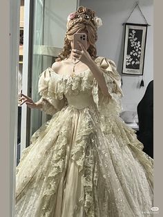 Royal Dresses, Fantasy Dress, Fancy Outfits, A Princess, Ball Dresses, Fancy Dresses