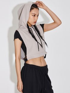 Composition : POLYESTER 50% / COTTON 46% / SPANDEX 4%Color : BEIGE,BLUE GREYCountry of Origin : Republic of Korea Sleeveless Hoodie Outfit, Hoodie Vest, Sleeveless Hoodie, Hoodie Outfit, Cami Tanks, Madagascar, Stylish Outfits, Boston, Dress Up