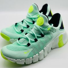 Questions? Comment Below Nike Free Metcon 4, Nike Free Metcon, Nike Swoosh Logo, Size 8 Women, Synthetic Materials, Swoosh Logo, Nike Green, Nike Swoosh, Athletic Wear