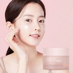 IFNERY Leeds Turn Collagen Cream 50ml ▶ Brand : IFNERY ▶ Country of origin : Republic of Korea ▶ Target Area : Face ▶ Skin Type : All Skin Types ▶ Condition : 100% Brand-new ▶ Capacity : 1.69 FL. OZ. / 50ml ▶ Product description Resolves skin aging signs, wrinkles, and elasticity concerns Improve wrinkles and elasticity Moisturizingly charged with moisture provides rich moisture. It brightens your skin with whitening function. It sticks tightly to the skin without being sticky. Complete 12 clini Pale White Skin, Target Area, Whitening Products, Bleaching Cream, Collagen Cream, Korean Skin Care, Korean Products, Korean Skin, Skin Aging