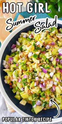 Smokey Salad Dressing, Easy Healthy Salads Lunch Ideas, Hoț Girl Summer Salad, Keto Summer Salad Recipes, Cucumber And Egg Salad, Summer Salad Ideas Dinners, Cucumber Green Pepper Salad, Italian Summer Salad, Healthy Cold Lunch Recipes