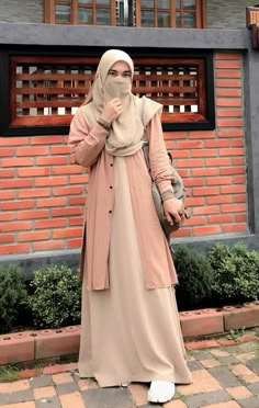 Muslim Fashion Dress Modern, Moslem Fashion, Outfit Korean Style, Islamic Dress, Mode Abaya, Casual Hijab Outfit