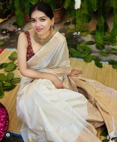 White And Gold Saree, South Indian Wedding Saree, Onam Saree, Off White Saree, Lichi Silk Saree, Designer Sarees Wedding, Bridesmaid Saree