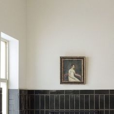 Fireclay Tile on Instagram: "Step inside a bathroom cloaked in smoky allure. 🖤Gorgeous, glossy Glazed Thin Brick adds depth and texture to the walls and shower of this handsome space bathed in the charcoal green-grey of our #FireclayAbsaroka glaze.  Like what you see? Tap the link in our bio to sample. ⁠ -⁠ Design: @tricorn_black⁠ -⁠ 📷️: @zeewendell⁠ -⁠ Installer: Will Tile" Grey Tiles In Bathroom, Black Tiled Bathroom Wall, Black Floor In Bathroom, Grid Tile Bathroom, Small Bath Tile Ideas, Charcoal Bathroom Floor, Half Tile Wall Bathroom, Black Tile Bathroom Wall, Bathroom Half Wall Tile