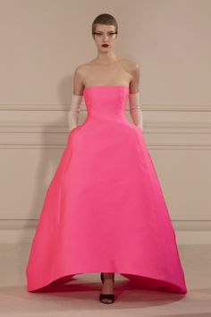 Photo: Courtesy of Valentino (by Vogue) 2022 Couture, Valentino Gowns, Valentino Dress, Couture Week, Looks Style