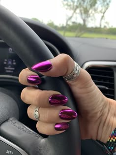 Dark Neon Nails, Dark Glittery Nails, Jewel Tone Nail Colors, Multi Colored Chrome Nails, Mani Gel Nails, Chrome Color Nails, Purple Nails Chrome, Color Chrome Nails, Chrome Purple Nails