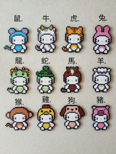 the pixel characters are displayed in different colors and sizes, with chinese characters on them