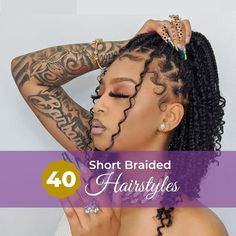 Braided hairstyles seem to be ever-evolving, but a classic look that always remains a favorite of mine are short braids. These braids are nothing short of Short Individual Braids, Braids Hairstyle 2023, Short Braids Hairstyle Women, Styles For Short Braids, Shoulder Length Knotless Box Braids, Short Braids Hairstyle, Short Braided Hairstyles For Black Women, Short Braids With Curls, Short Braids For Black Women