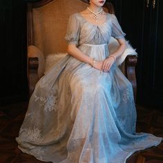 Grey Ball Gown, Regency Era Dress, 1800s Dresses, Era Victoria, Regency Gown, Regency Era Fashion, Jane Austin, Regency Dress, Regency Fashion