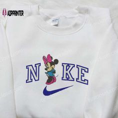 Introducing the Nike x Minnie Embroidered Shirt – a fashion masterpiece that combines the iconic Nike style with the timeless Nike Add, Nike Inspired, Disney Hoodie, Disney Logo, Embroidered Shirts, Disney Hoodies, Custom Nike, Take Responsibility, Custom Nikes