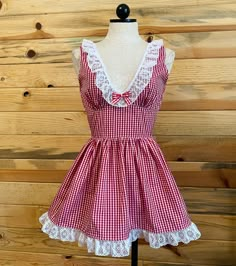 Country Style Dresses, Gingham Outfit, Etsy Clothes, Red And White Dress, Dress Cotton, Gingham Dress, Mode Inspo, Lovely Dresses, Dream Clothes