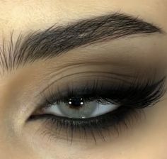 Makeup Tutorial Eyeliner, בר מצווה