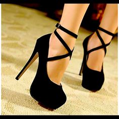 New Sexy Black Heels New Without Box Black Wedding Shoes, High Heels For Prom, Black And White Heels, Heels Aesthetic, Nude High Heels, Wedding Shoes Bride, White Wedding Shoes, Rhinestone Sandals, Fashion High Heels