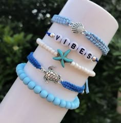 Cute Aesthetic Beaded Bracelets, Beachy Bracelets Bead, Summer Beads Jewelry, Aesthetic Beaded Bracelets Homemade, Handmade Summer Jewelry, Cute Homemade Bracelets, Summer Bracelets Beads, Homemade Bracelets With Beads, Homemade Beaded Bracelets