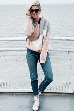 Misty Rose Sweater | Misty Rose Fanny Pack | Steel Blue Jeans #casual #chilling #qualicum beach #ootd #fashioninspo #outfit #fashionlook #whattowear #mode #womenfashion #dailylook #inspo #lookdujour #trendy #women #style #fashion Qualicum Beach, Beach Ootd, Rose Sweater, Misty Rose, Jeans Casual