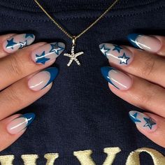 seaing stars🌟🧜‍♀️💅 . . . . #nailsnailsnails #gelx #apresgelx #turquoisenails #almondnails #rutgersnails #rutgersnailtech #nailinspo… | Instagram Sea Design Nails, Star Summer Nails, Nail Art Designs Stars, Almond Nails Ideas Elegant, Blue Star Nail Designs, Summer Star Nails, Navy Star Nails, Navy Blue Star Nails, Easy Blue Nails